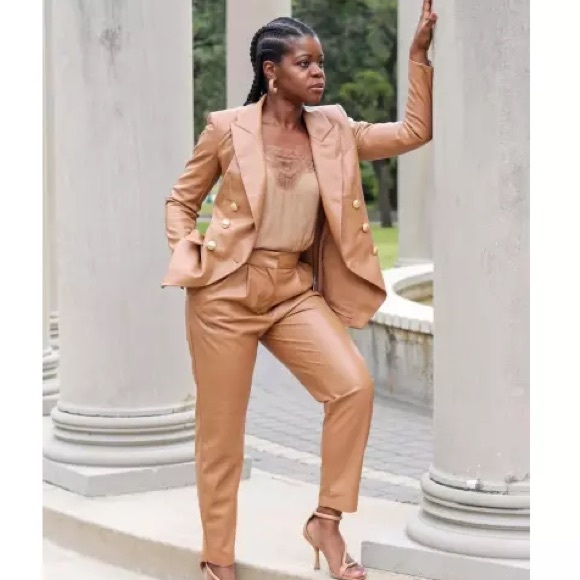 Express Tan Set - Picture 1 of 15